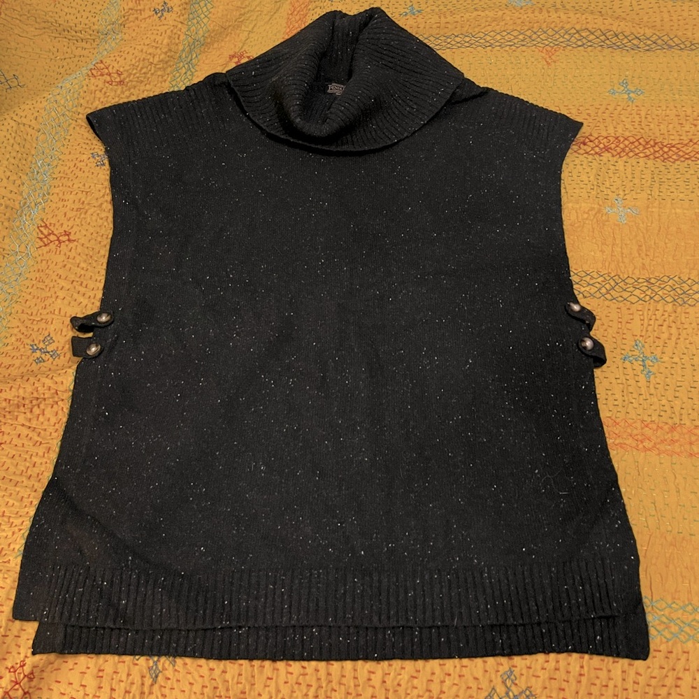 Women's Pendleton Black Sweater vest with Button Accents